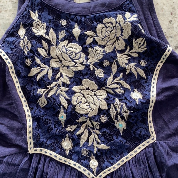 Altar’d State Embroidered tank - Picture 3 of 3